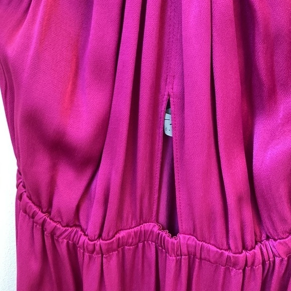 Raquel Allegra Key Hole Formal Dress - Picture 5 of 9